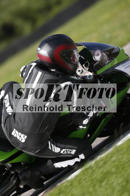 Archiv-2025/53 16.09.2025 Track Day Domi Aegerter ADR/Gruppe rot/40